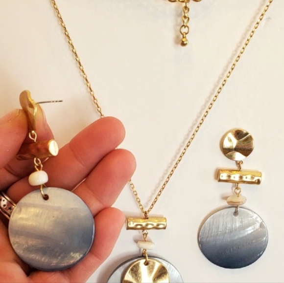 Necklace & Earring Set - Picture 11 of 11